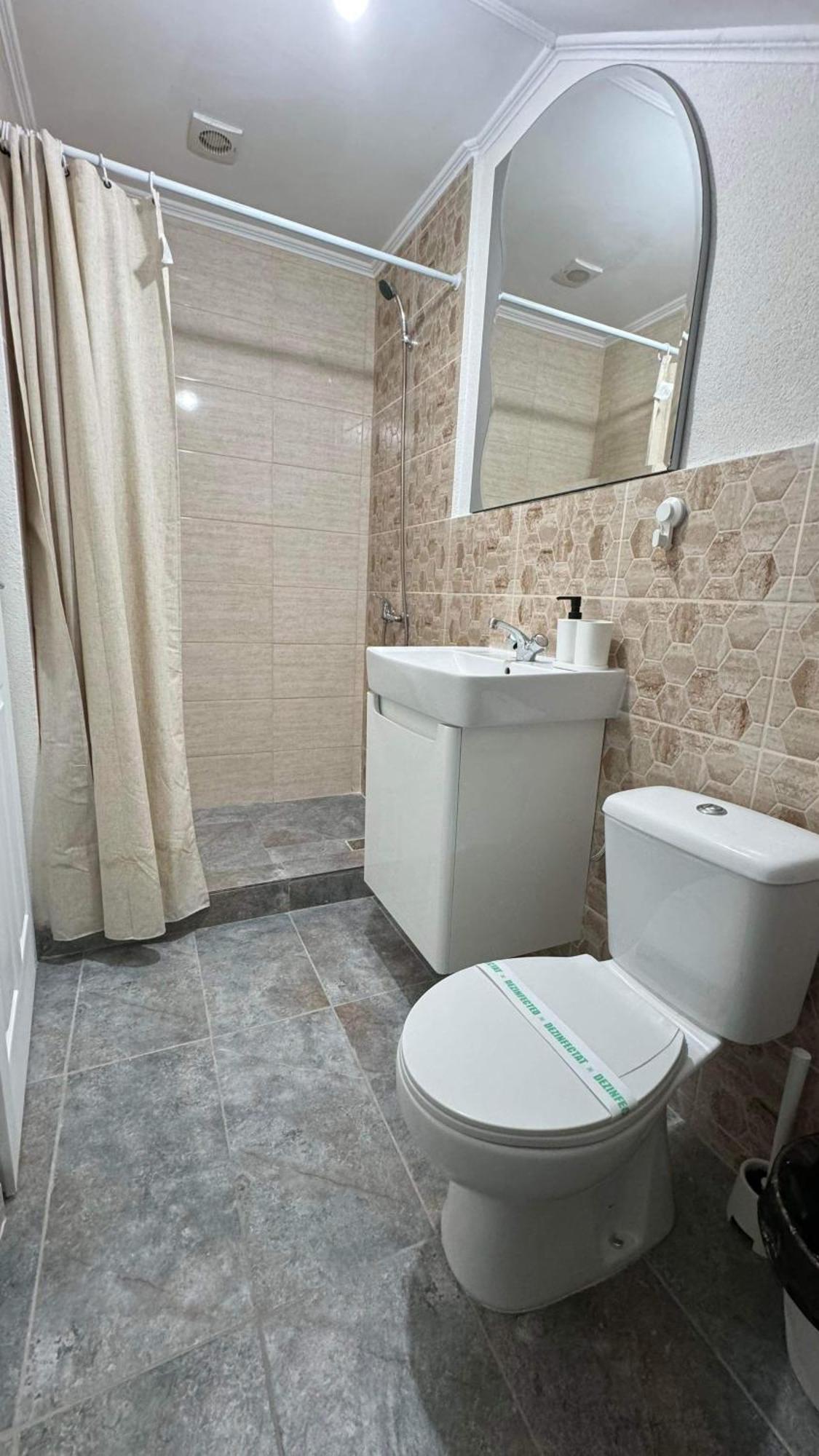Casa Enisalaゲストハウス エクステリア 写真